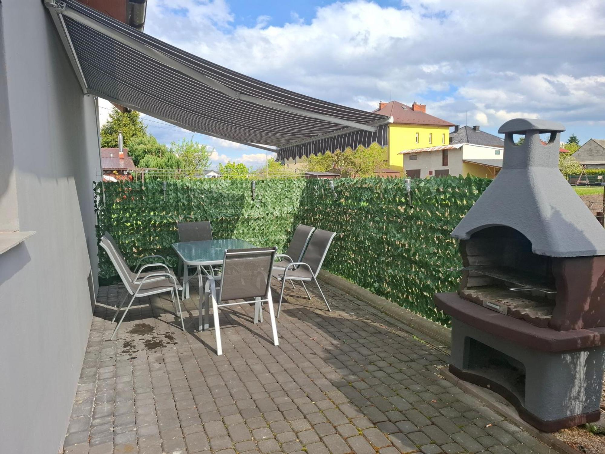 Mieszkanie A Lowiczki Zator Exterior photo